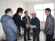 灾难无情人有情