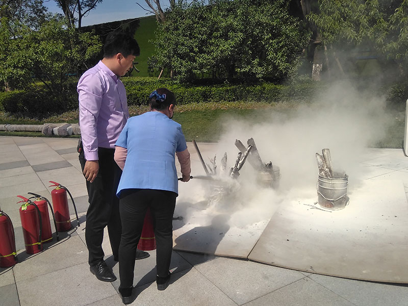 000000.jpg 000000.jpg