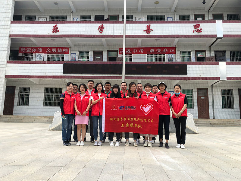 000000.jpg 000000.jpg