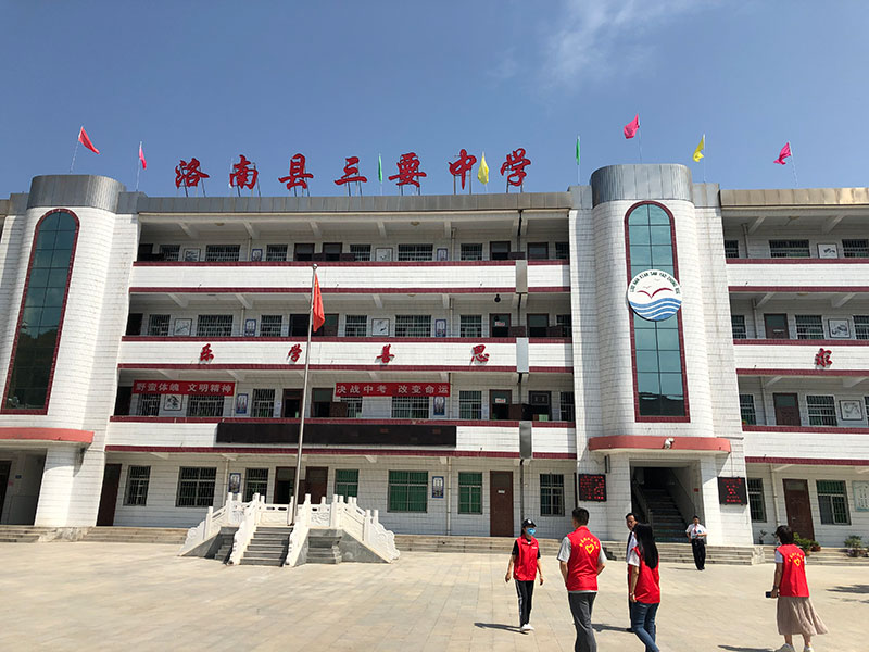 000000.jpg 000000.jpg