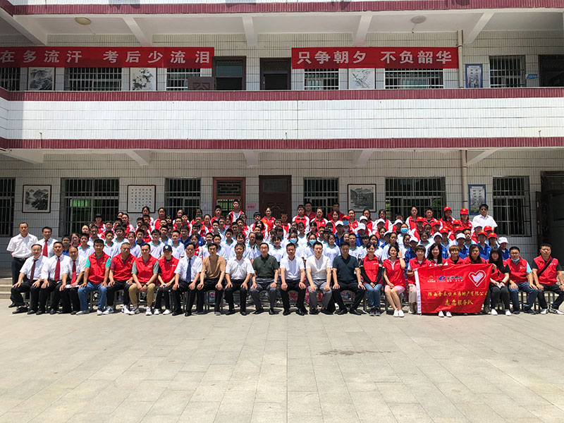 000000.jpg 000000.jpg