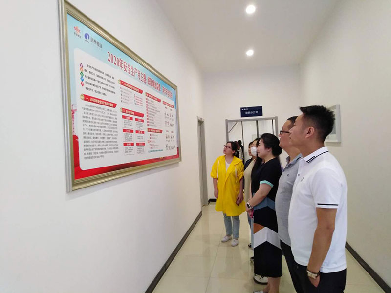 000000.jpg 000000.jpg