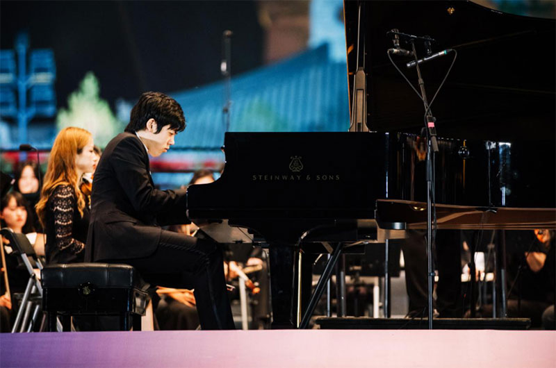 000000.jpg 000000.jpg