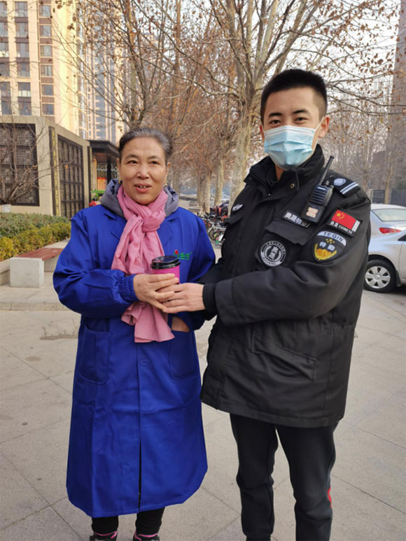 000000.jpg 000000.jpg