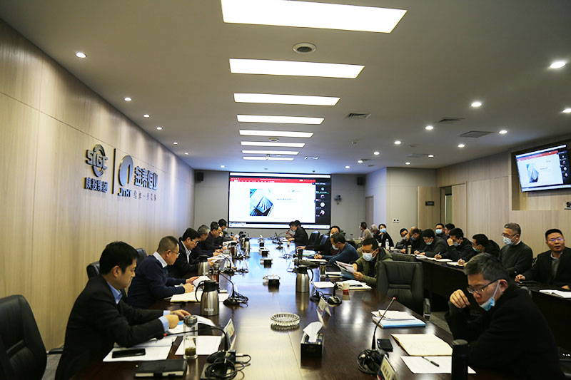 000000.jpg 000000.jpg