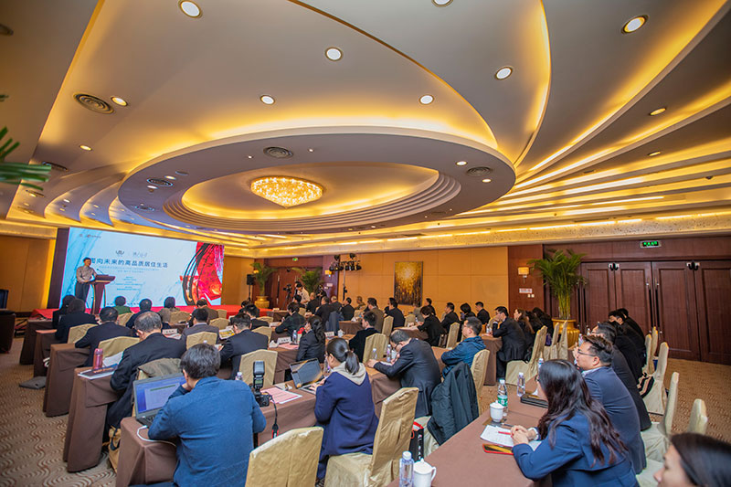 000000.jpg 000000.jpg