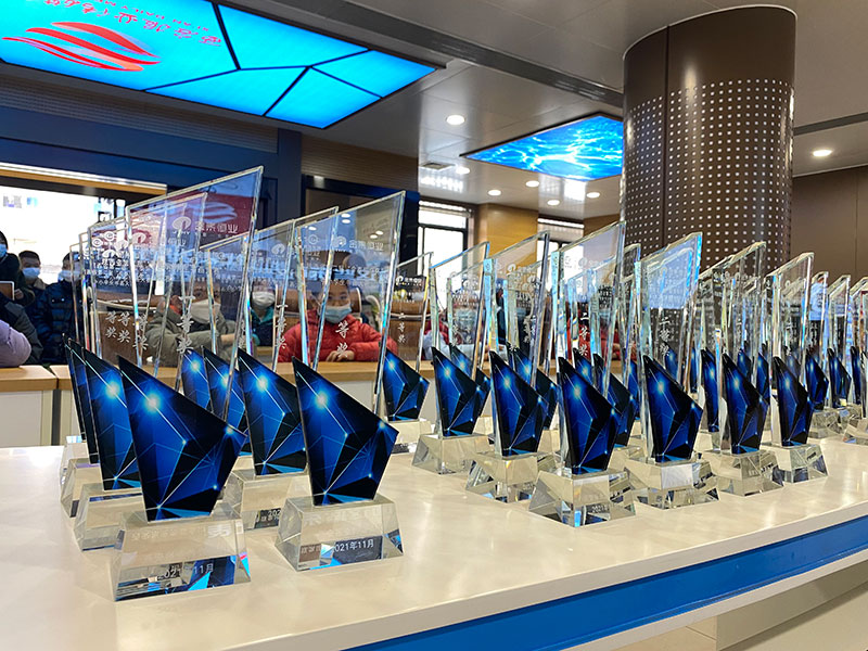 000000.jpg 000000.jpg