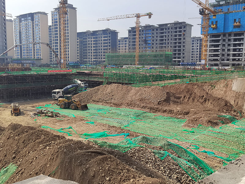 金泰东郡项目地块三土方开挖全部完成